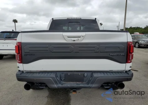 2018 Ford F150 Raptor из США, поврежденный, VIN 1FTFW1RG7JFD73081